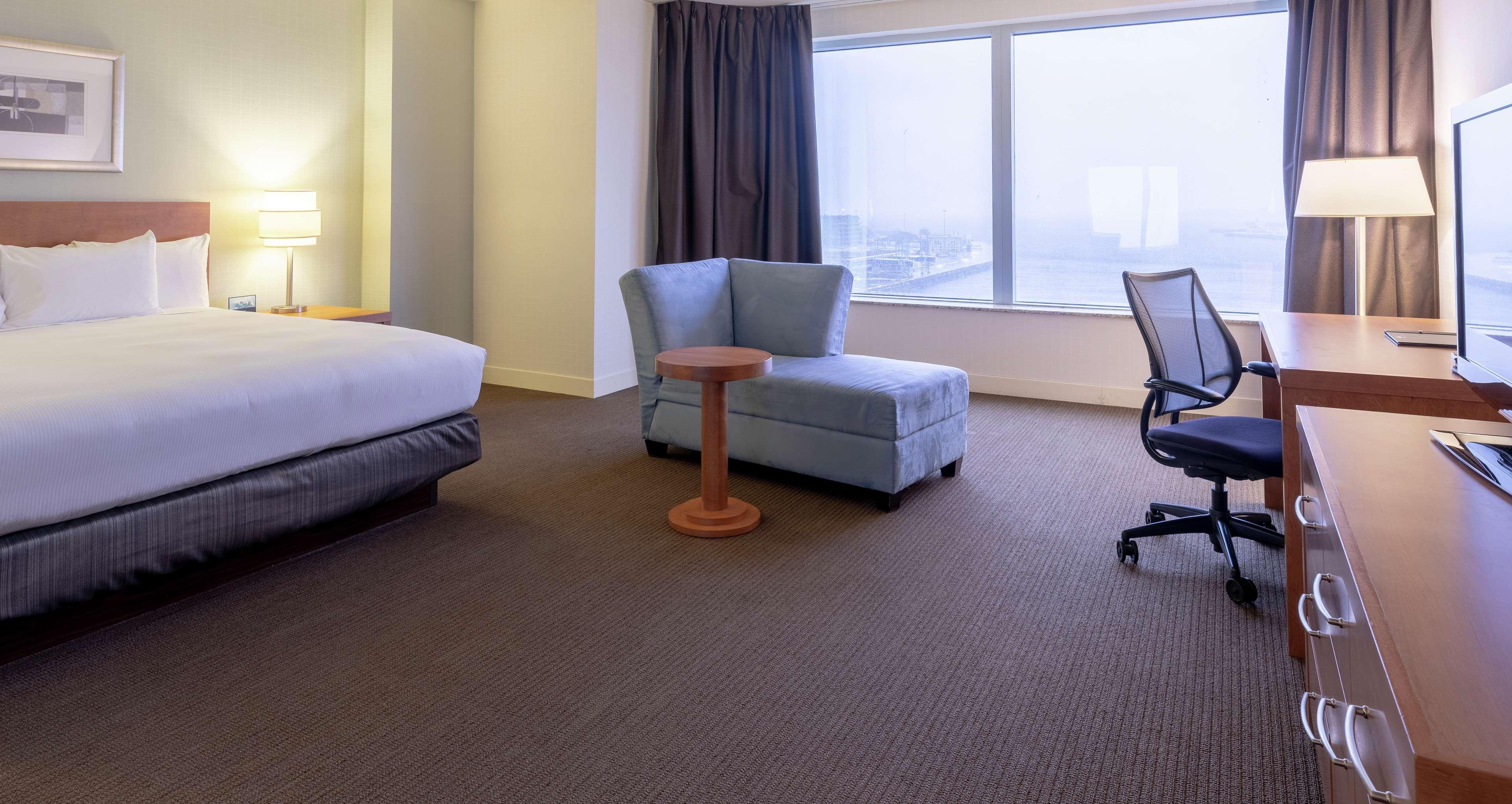 Hilton Saint John Hotel Exterior photo