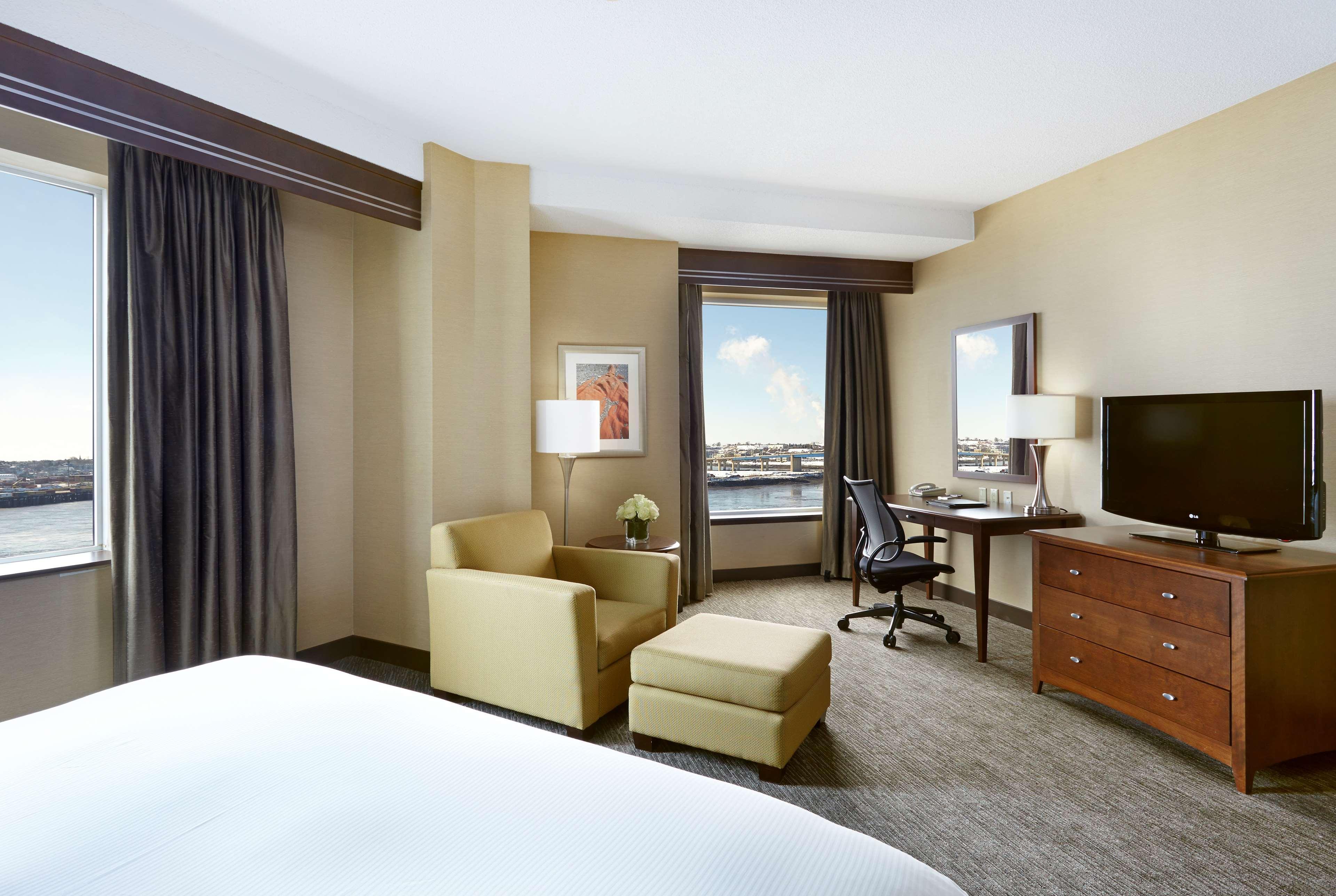 Hilton Saint John Hotel Exterior photo