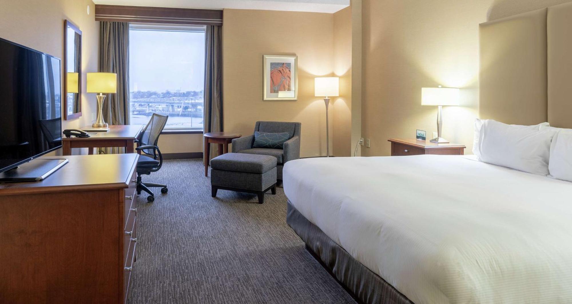 Hilton Saint John Hotel Exterior photo