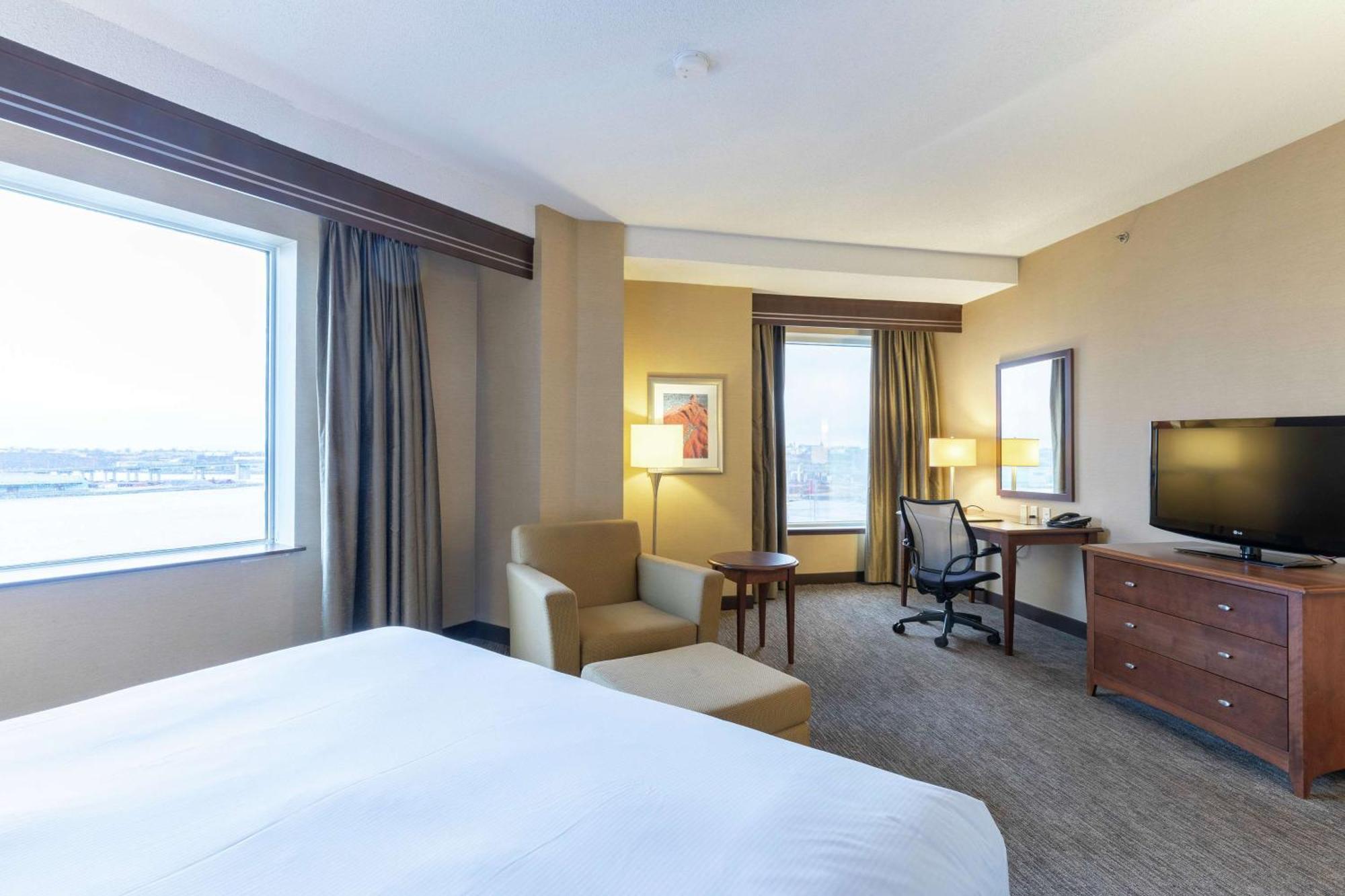 Hilton Saint John Hotel Exterior photo
